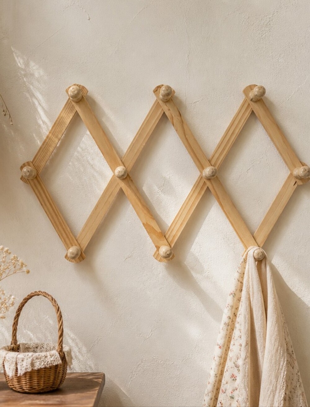 Expandable Wooden Peg Wall Rack in Natural Wood